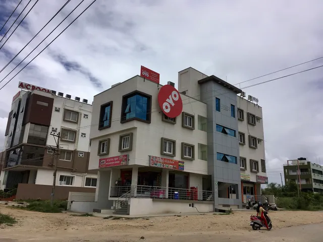 OYO 47788 Sri Venkateshwara Guest House