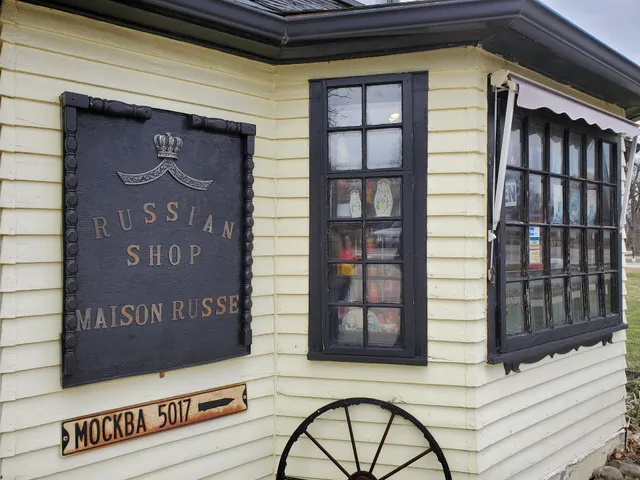 Maison Russe Gifts & Antiques Vintage Retro