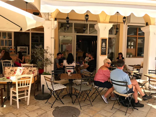 Fanalino Restaurant Bar