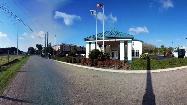 Quality Inn Chipley I-10 at Exit 120