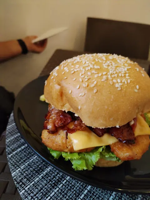 BLACK SHEEP - Fast Food