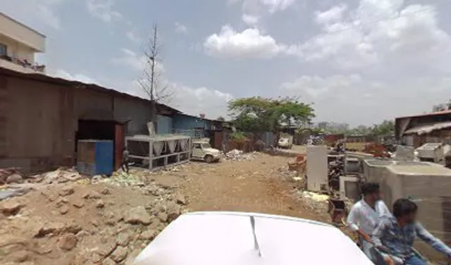 Akshay Snacks Center