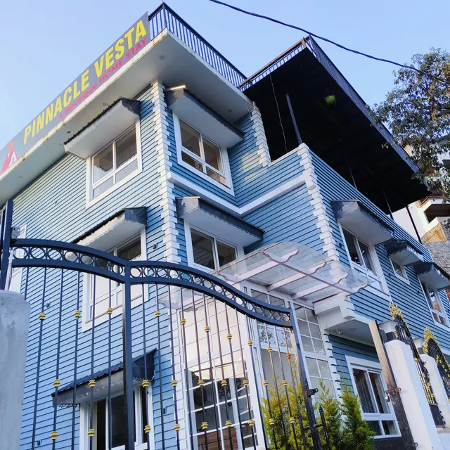 Pinnacle Vesta