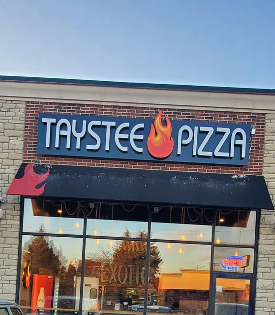 Taystee Pizza