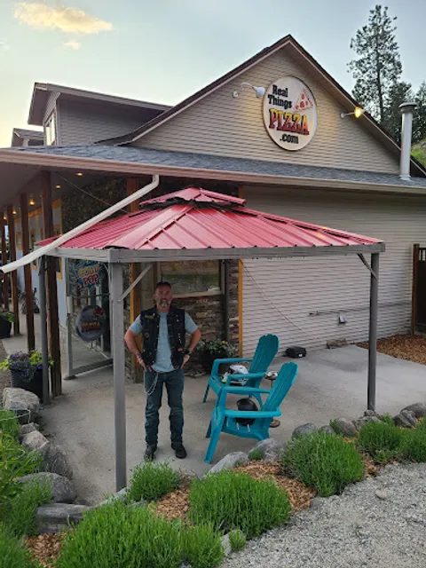 Rocky's Real Things Pizza Naramata