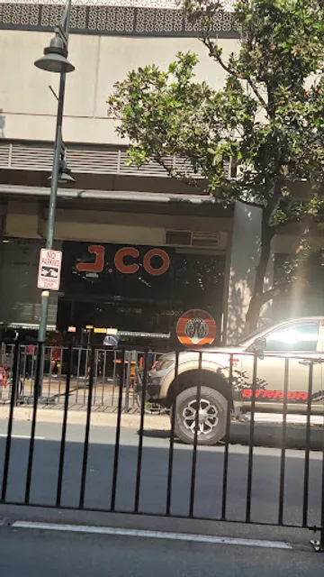 J.CO Donuts & Coffee, Market! Market!