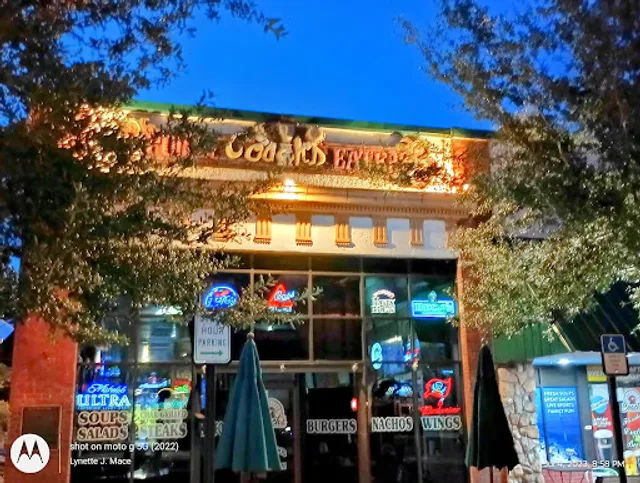 Coach's Pub & Eatery