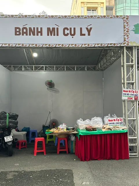BÁNH MÌ CỤ LÝ BanhmiCuly