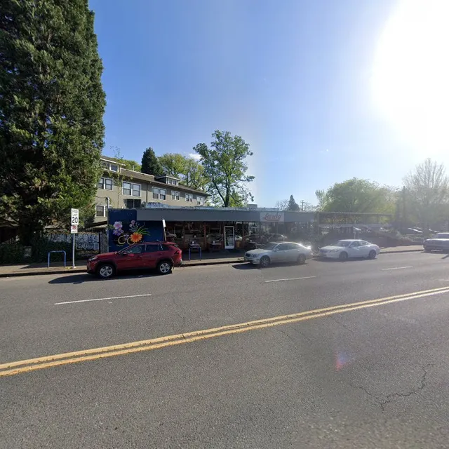 1212 SE Hawthorne Blvd