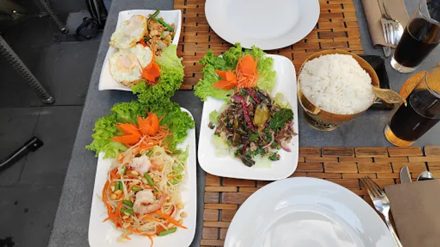 Thara Thai Restaurant