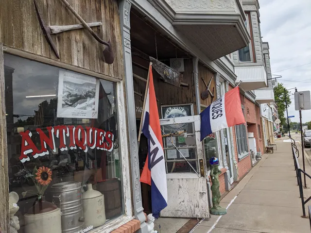 Hard Scrabble Antiques