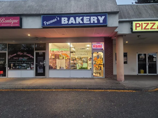 Dutchess Park Shopping Center