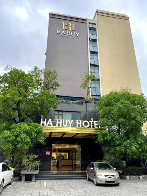 Khách sạn Hà Huy