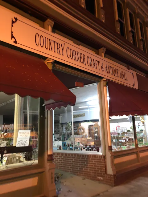 Country Corner Craft & Antique Mall