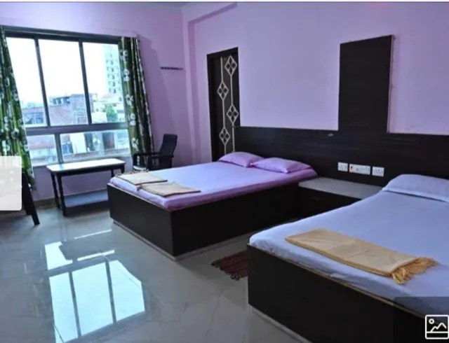 Hotel Shree Kashi Inn