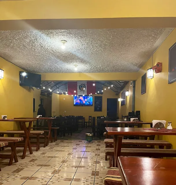 LLATAN - Anticuchos y Parrillas