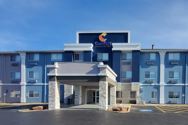 Comfort Inn & Suites Oklahoma City North - Quail Springs