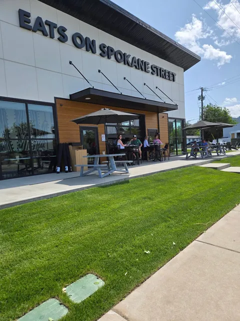 Eats On Spokane Street