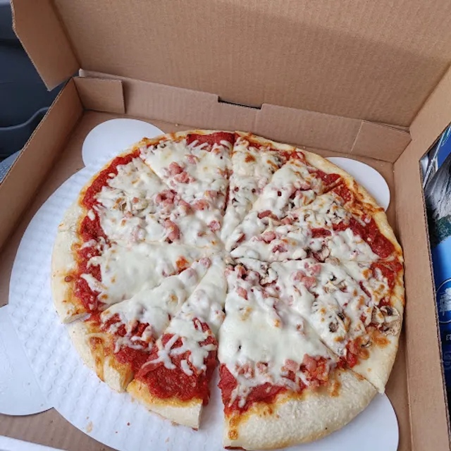 Dany's 2 For 1 Pizza