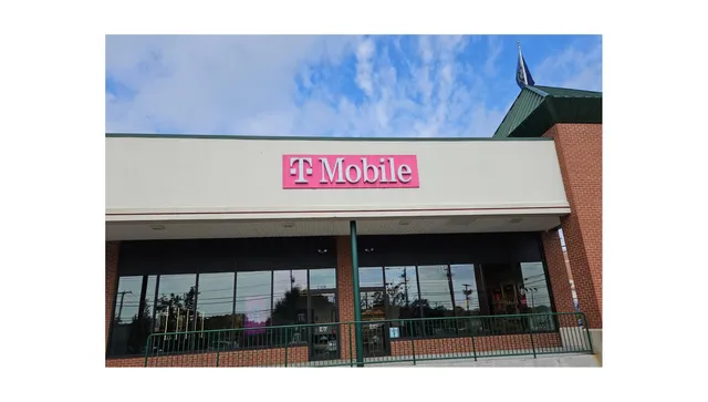 T-Mobile Experience Store