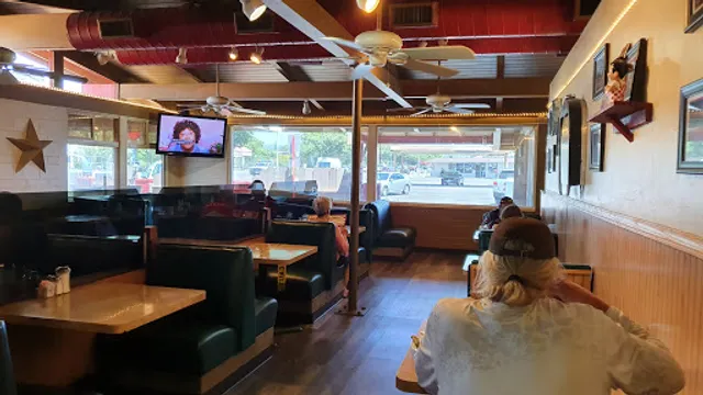 The Cow Cafe & Grill