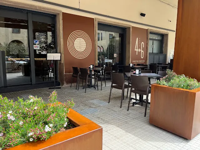 4 PUNTO 6 - Lounge Bar & Restaurant