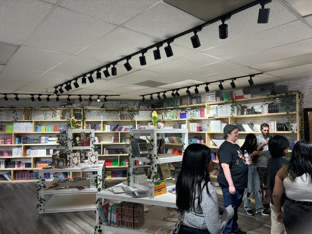 Oh Seoul Happy - The K-Pop Shop