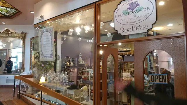 Handmade Natural Beauty Boutique