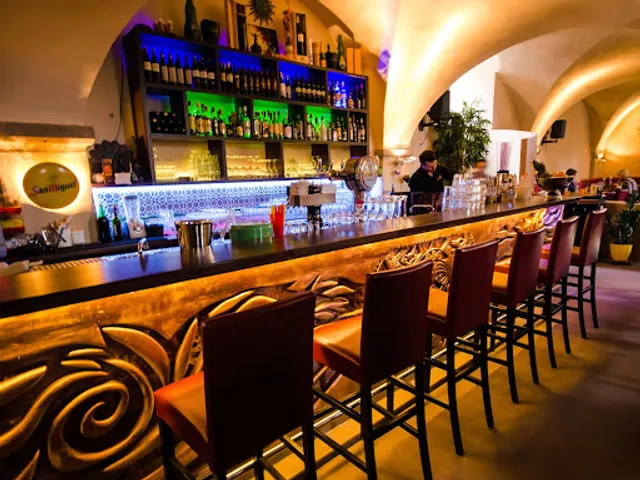 Ritmo Tapas-Bar-Restaurant, GF Cafer Tansoy