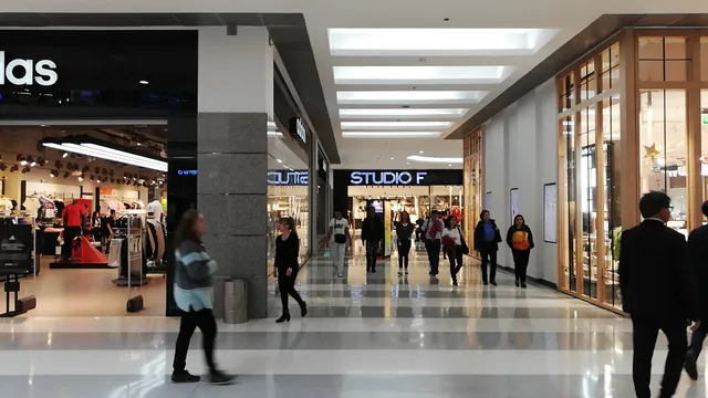 Centro Comercial Gran Estación II