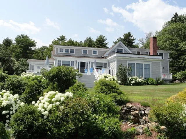 The Mooring Bed & Breakfast