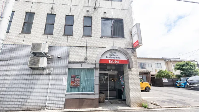 OYO Business Hotel Suehiro Matsuyama