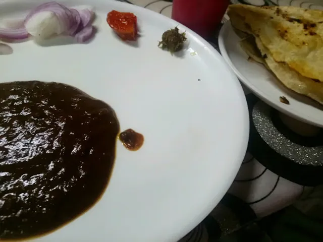 Hotel Marathi Khasiyat