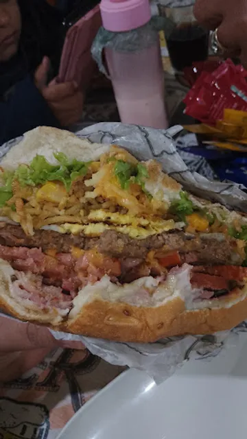 Delicias Da Li Lanchonete E Restaurante