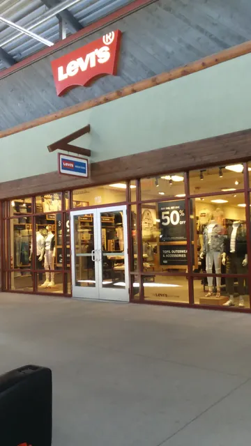 Levi’s Outlet Store