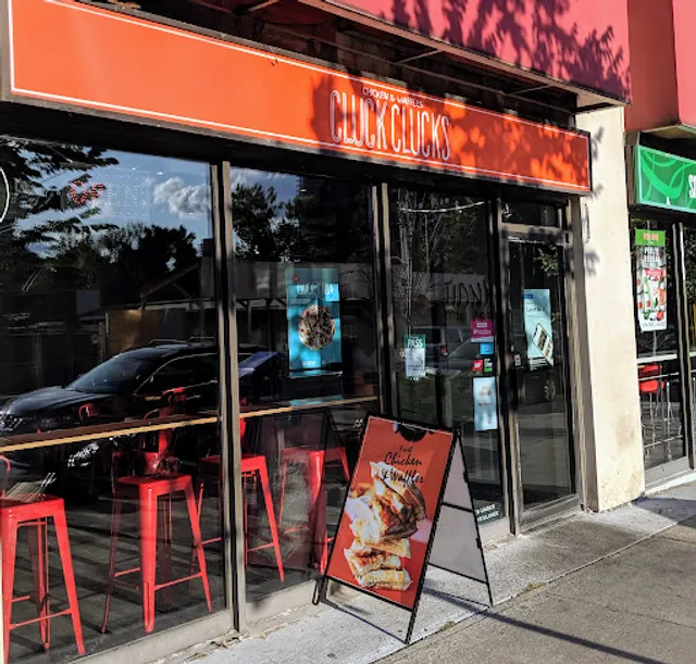 Cluck Clucks Chicken