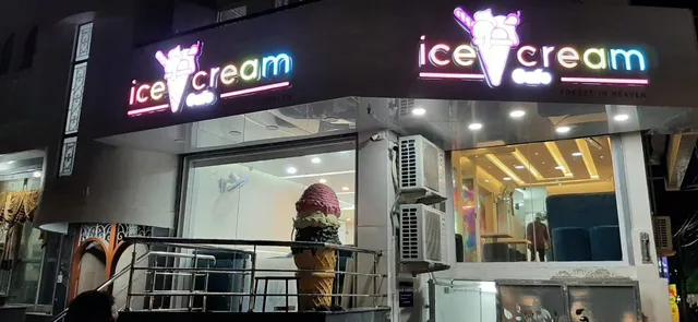 Ice Cream Cafe