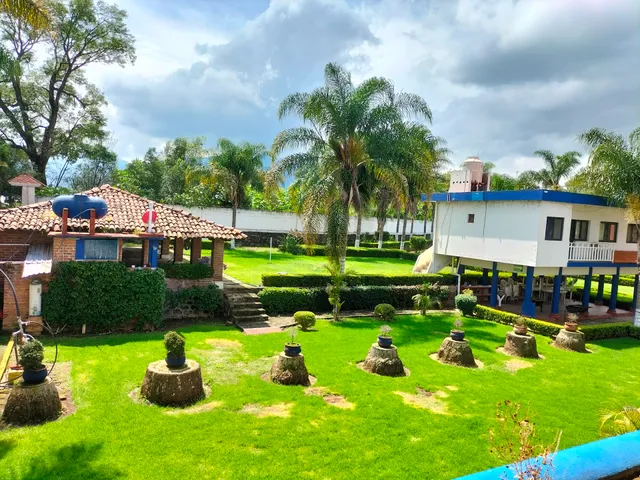 Balneario Y Cabañas El Palmar