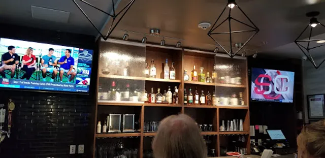 RiverRun Restaurant & Lounge