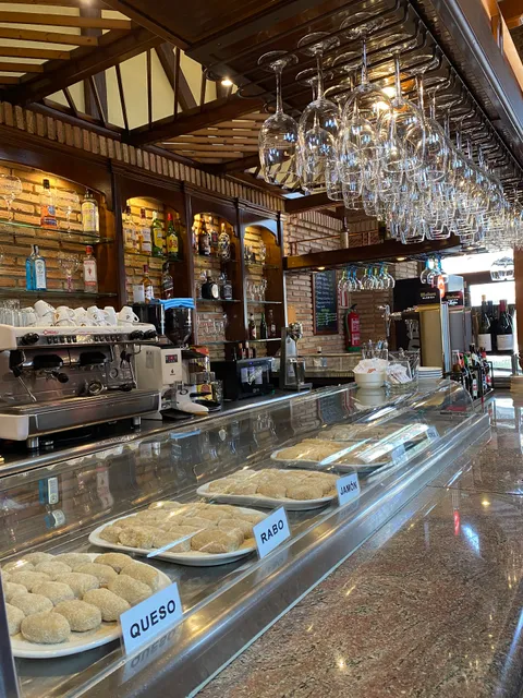 Cervecería El Alto Parrilla