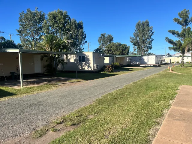 Moura Caravan Park