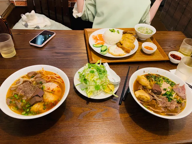 Nha Hang Nieu Quan Osakaベトナム料理ニエウクアン