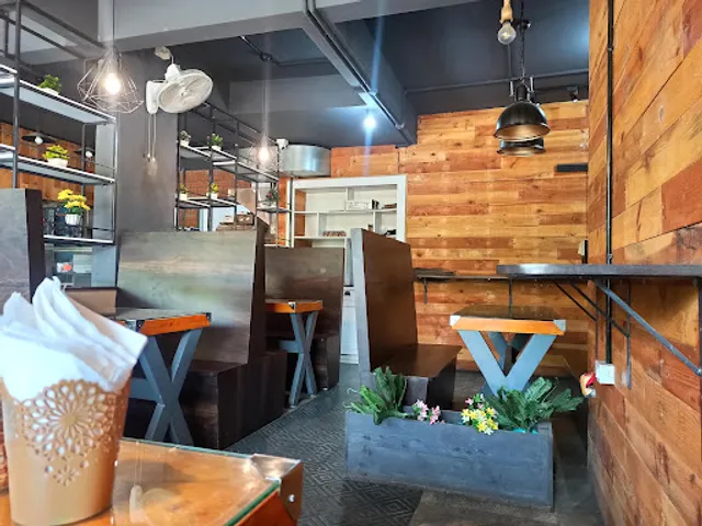 Wow Pizza (Geetha Food Services)