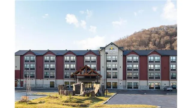 Microtel Inn & Suites by Wyndham Mont Tremblant