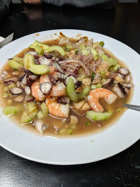 Mariscos Chinola and Mexican Food Restaurant