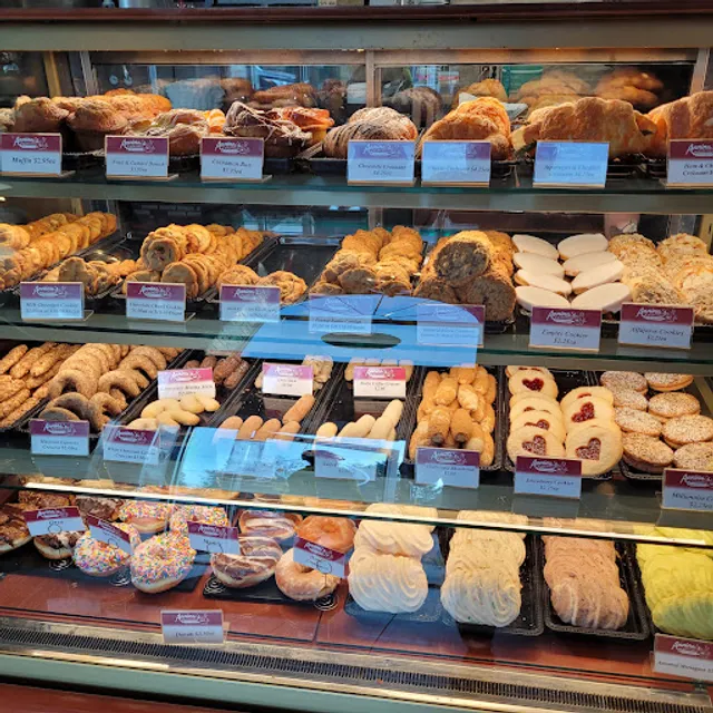 Annina's Bakeshop & Catering