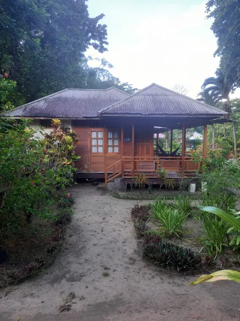 Two Fish Resort Bunaken