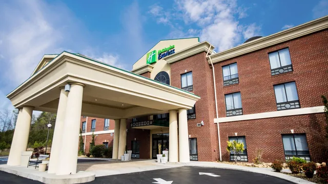 Holiday Inn Express Dayton by IHG