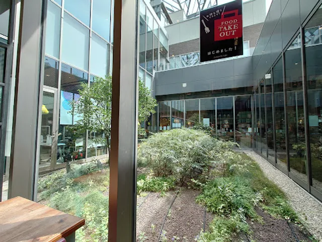 カフェ コクテル堂 横浜みなとみらい店