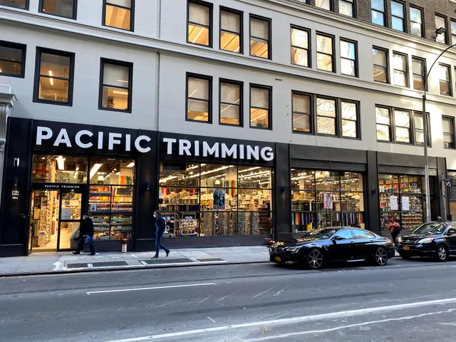 Pacific Trimming & riri COBRAX